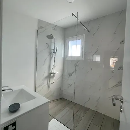 Apartment Tides Proprety - Medium Tide *