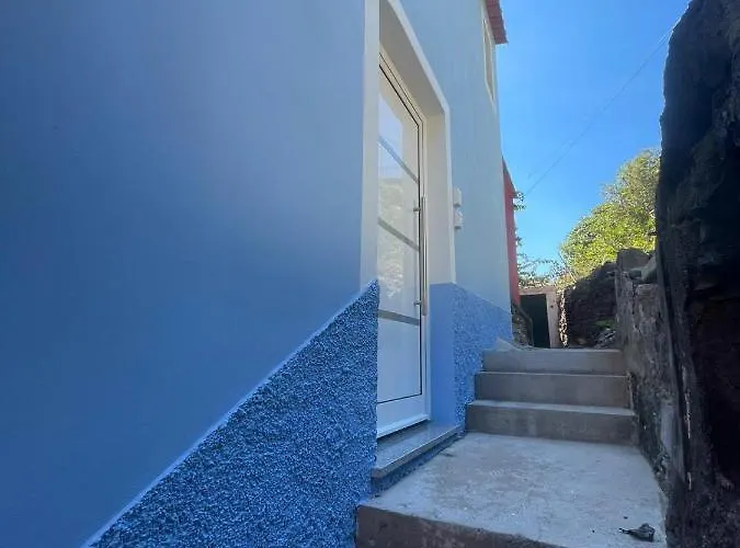 아파트 Tides Proprety - Medium Tide